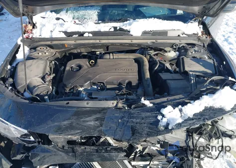 2018 Chevrolet Malibu Lt from USA, damaged, VIN 1G1ZD5ST5JF290047